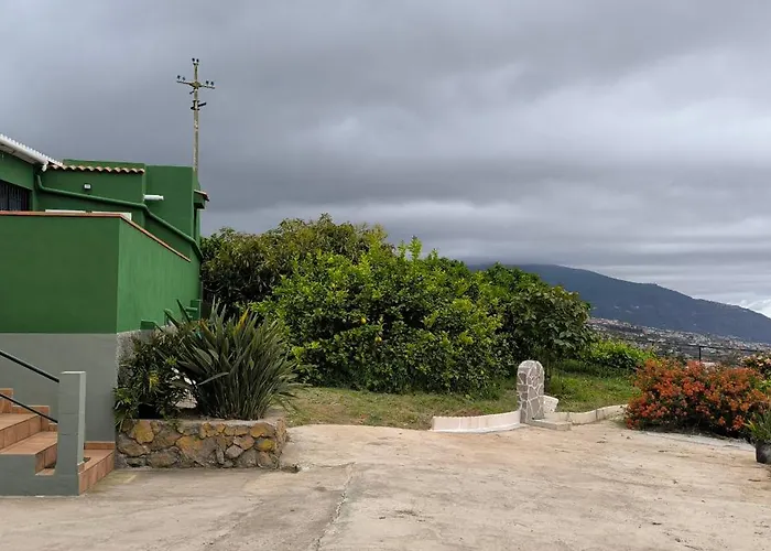 Casa Chemar Holiday home *